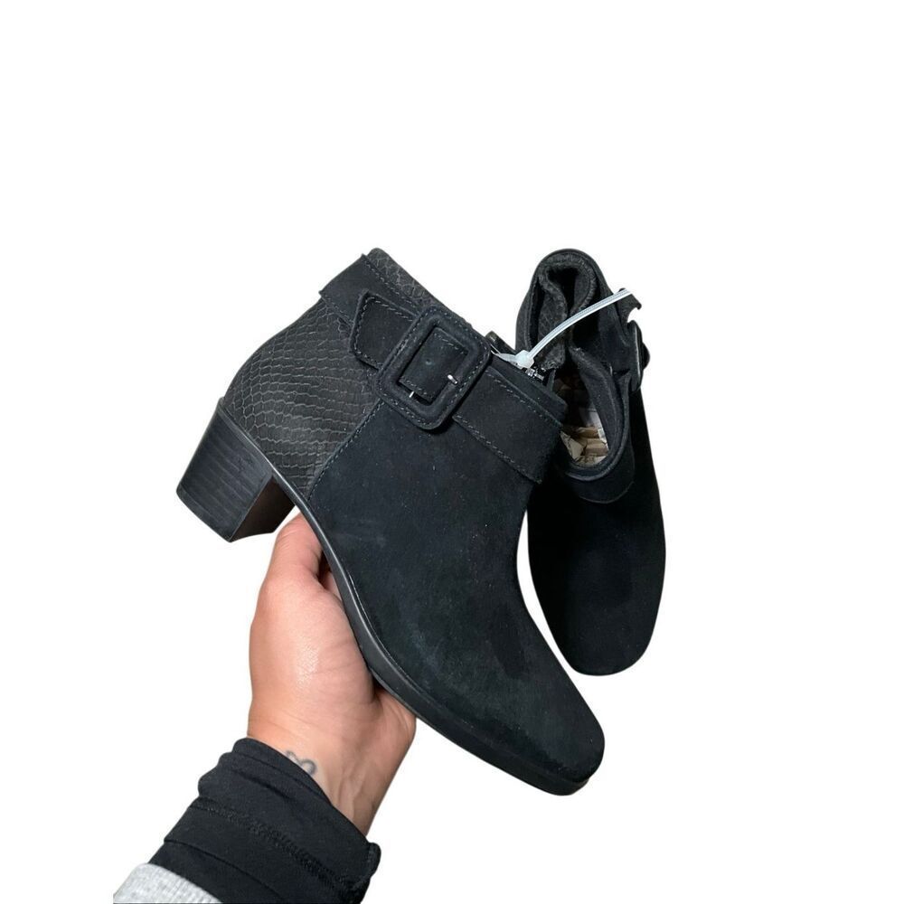 Munro | Callie Ankle Booties